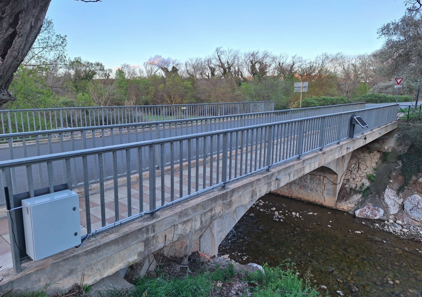 Le réseau de surveillance des cours d’eau en crue